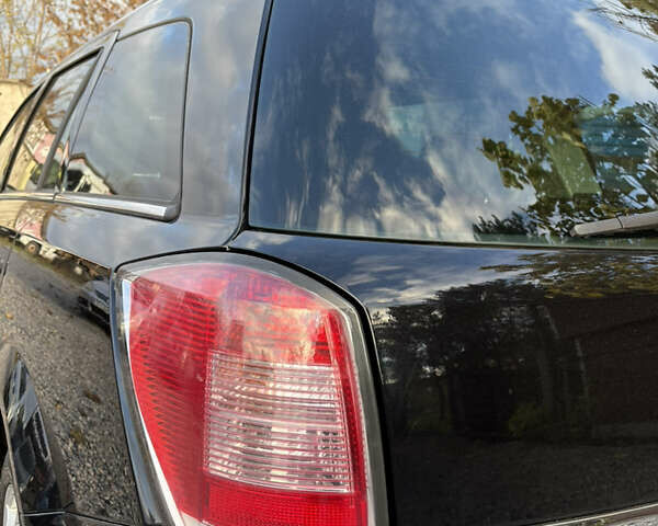 Опель Астра 2009 у Белой Церкве на Automoto.ua Чорний Опель Астра, об'ємом двигуна 1.6 л та пробігом 240 тис. км за 5900 $, фото 63 на Automoto.ua