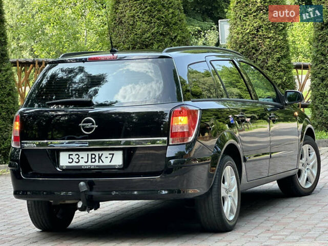 Черный Опель Астра, объемом двигателя 1.6 л и пробегом 157 тыс. км за 5499 $, фото 2 на Automoto.ua