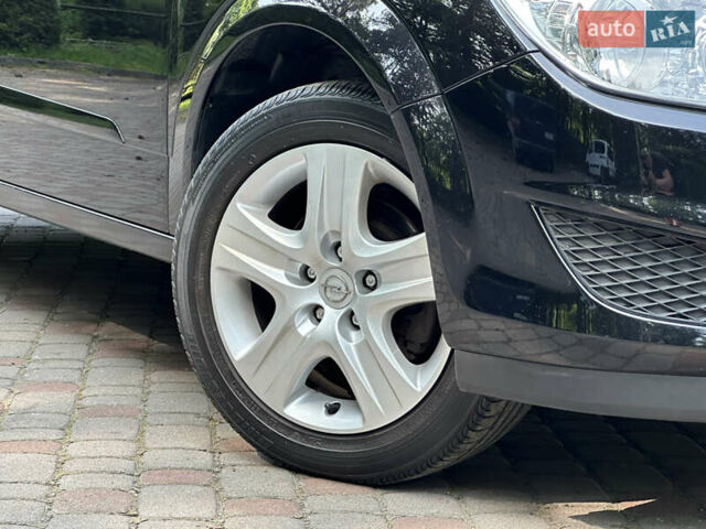 Черный Опель Астра, объемом двигателя 1.6 л и пробегом 157 тыс. км за 5499 $, фото 33 на Automoto.ua