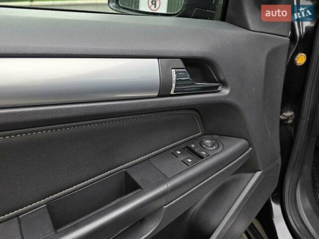 Черный Опель Астра, объемом двигателя 1.7 л и пробегом 224 тыс. км за 5650 $, фото 20 на Automoto.ua