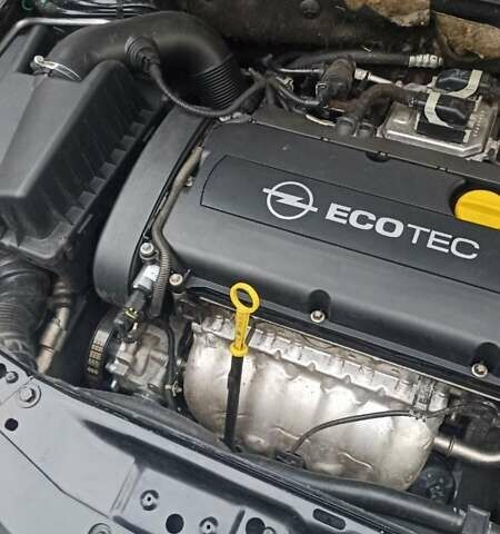 Черный Опель Астра, объемом двигателя 1.6 л и пробегом 249 тыс. км за 5650 $, фото 14 на Automoto.ua