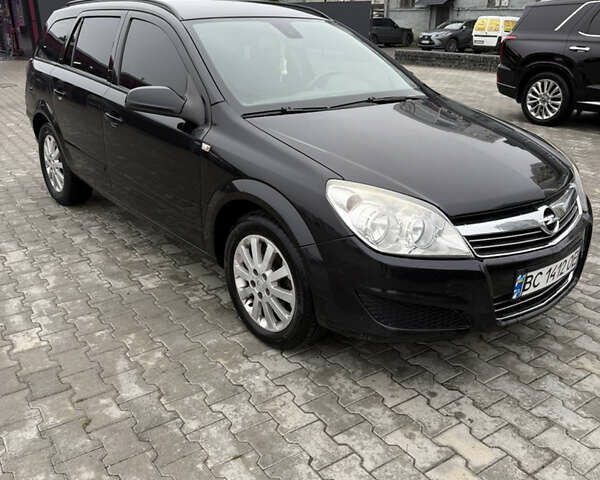 Черный Опель Астра, объемом двигателя 1.9 л и пробегом 255 тыс. км за 6200 $, фото 2 на Automoto.ua