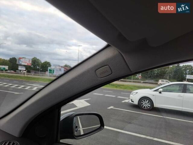 Черный Опель Астра, объемом двигателя 1.6 л и пробегом 212 тыс. км за 5200 $, фото 34 на Automoto.ua