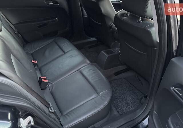 Черный Опель Астра, объемом двигателя 1.6 л и пробегом 205 тыс. км за 6150 $, фото 42 на Automoto.ua