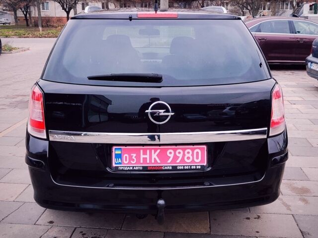 Черный Опель Астра, объемом двигателя 1.6 л и пробегом 237 тыс. км за 5350 $, фото 6 на Automoto.ua