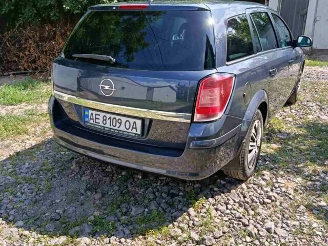 Чорний Опель Астра, об'ємом двигуна 0 л та пробігом 186 тис. км за 5500 $, фото 6 на Automoto.ua