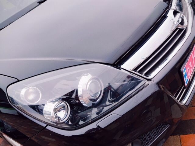 Чорний Опель Астра, об'ємом двигуна 1.6 л та пробігом 212 тис. км за 5750 $, фото 8 на Automoto.ua