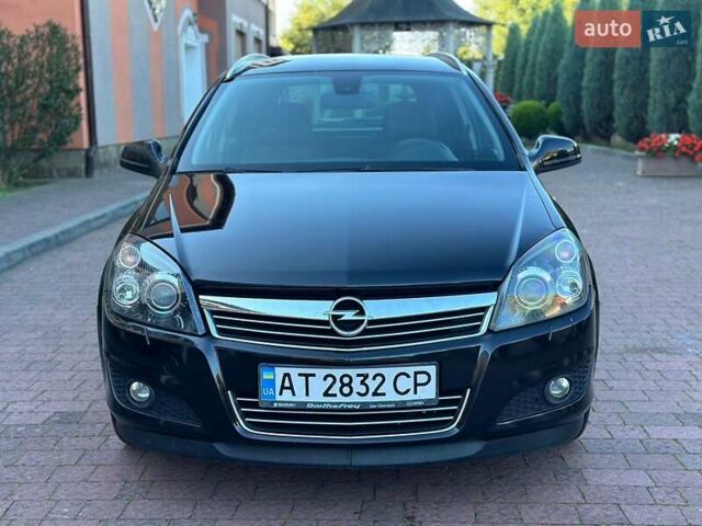 Черный Опель Астра, объемом двигателя 1.9 л и пробегом 310 тыс. км за 5500 $, фото 19 на Automoto.ua