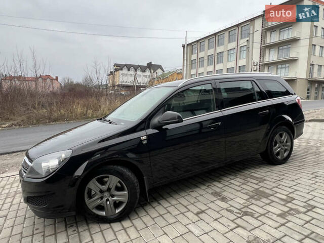 Черный Опель Астра, объемом двигателя 1.7 л и пробегом 264 тыс. км за 5799 $, фото 11 на Automoto.ua