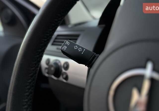 Черный Опель Астра, объемом двигателя 1.6 л и пробегом 205 тыс. км за 6150 $, фото 26 на Automoto.ua