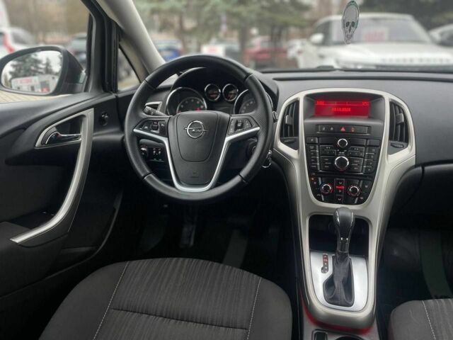 Черный Опель Астра, объемом двигателя 1.6 л и пробегом 172 тыс. км за 8600 $, фото 18 на Automoto.ua