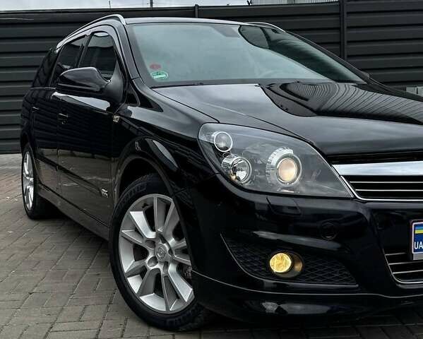 Черный Опель Астра, объемом двигателя 1.6 л и пробегом 152 тыс. км за 7200 $, фото 13 на Automoto.ua