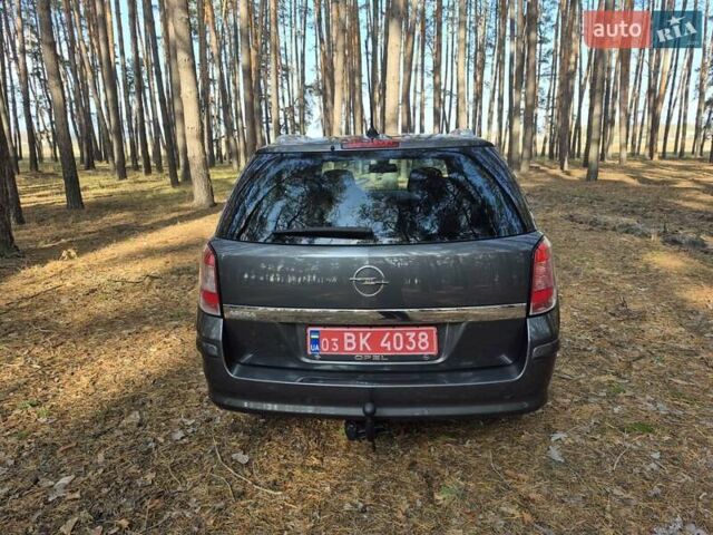 Опель Астра 2010 в Харькове на Automoto.ua Черный Опель Астра, объемом двигателя 1.6 л и пробегом 243 тыс. км за 6800 $, фото 3 на Automoto.ua