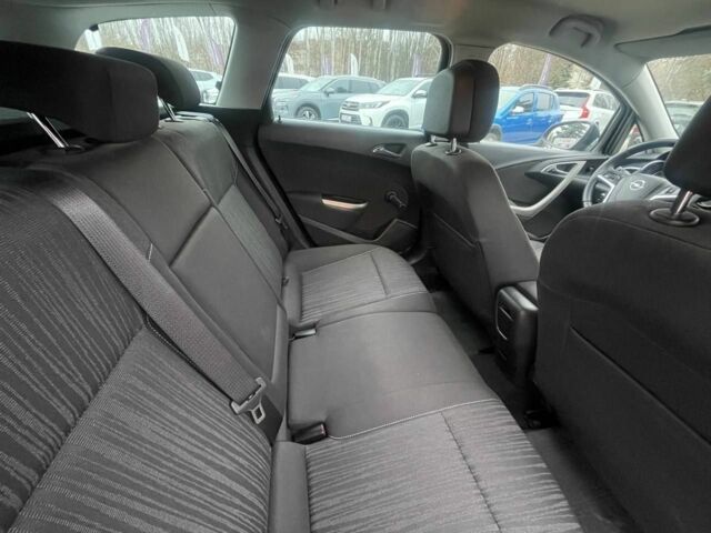 Черный Опель Астра, объемом двигателя 1.6 л и пробегом 172 тыс. км за 8600 $, фото 21 на Automoto.ua