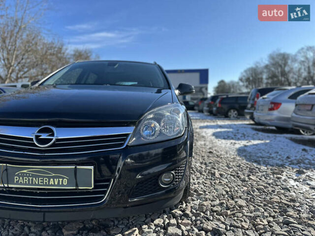 Черный Опель Астра, объемом двигателя 1.7 л и пробегом 172 тыс. км за 5970 $, фото 3 на Automoto.ua