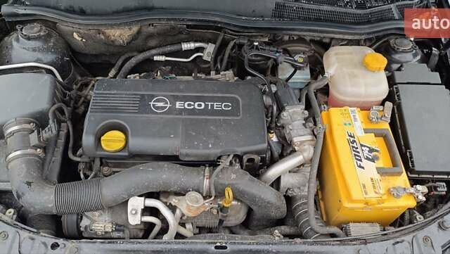 Черный Опель Астра, объемом двигателя 1.69 л и пробегом 246 тыс. км за 6500 $, фото 13 на Automoto.ua