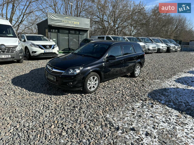 Черный Опель Астра, объемом двигателя 1.7 л и пробегом 172 тыс. км за 5970 $, фото 4 на Automoto.ua