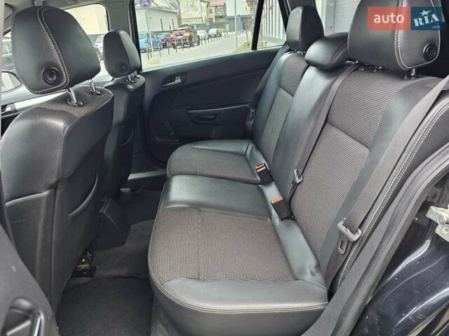 Чорний Опель Астра, об'ємом двигуна 1.6 л та пробігом 240 тис. км за 6290 $, фото 4 на Automoto.ua