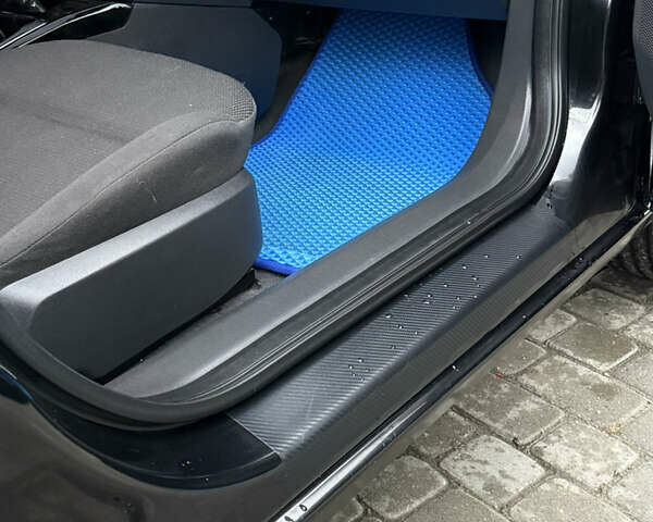 Чорний Опель Астра, об'ємом двигуна 1.6 л та пробігом 219 тис. км за 6200 $, фото 17 на Automoto.ua