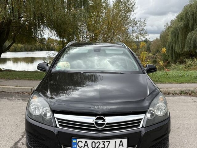 Опель Астра 2010 в Умани на Automoto.ua Черный Опель Астра, объемом двигателя 1.7 л и пробегом 240 тыс. км за 5600 $, фото 8 на Automoto.ua