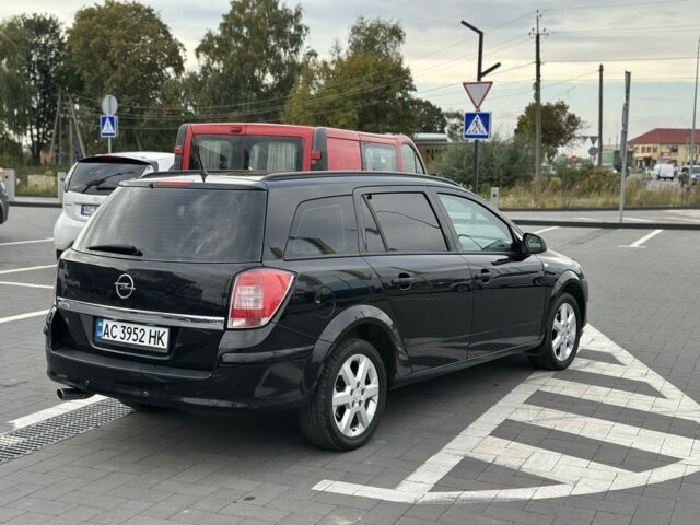 Опель Астра 2010 в Луцке на Automoto.ua Черный Опель Астра, объемом двигателя 1.6 л и пробегом 273 тыс. км за 4600 $, фото 3 на Automoto.ua