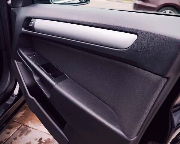 Черный Опель Астра, объемом двигателя 1.6 л и пробегом 237 тыс. км за 5350 $, фото 37 на Automoto.ua