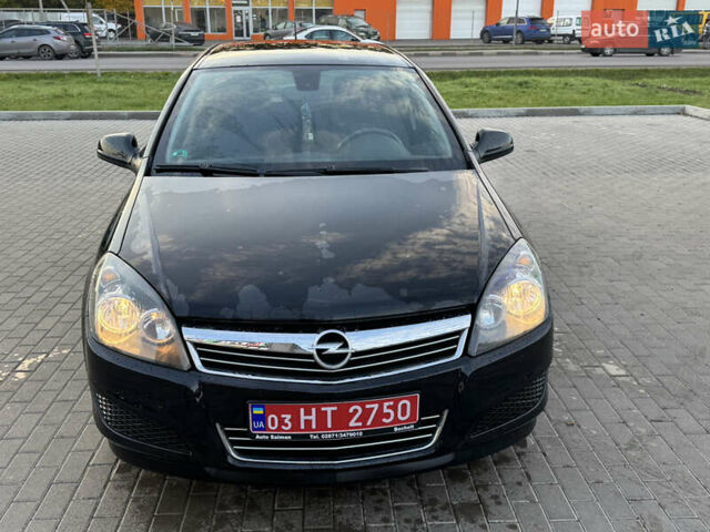 Черный Опель Астра, объемом двигателя 1.6 л и пробегом 219 тыс. км за 5500 $, фото 7 на Automoto.ua