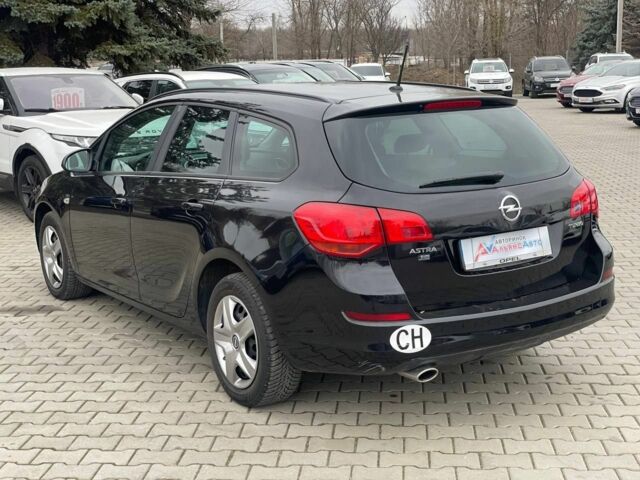 Черный Опель Астра, объемом двигателя 1.6 л и пробегом 172 тыс. км за 8600 $, фото 4 на Automoto.ua