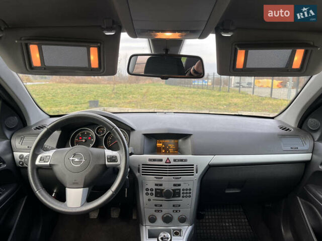 Чорний Опель Астра, об'ємом двигуна 1.7 л та пробігом 230 тис. км за 5650 $, фото 12 на Automoto.ua