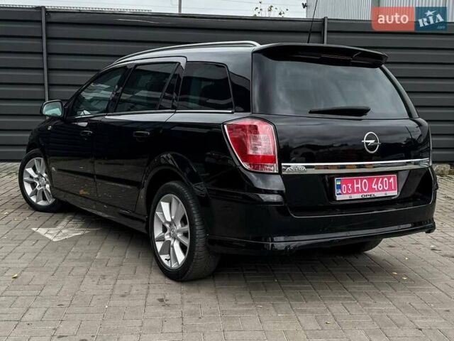 Черный Опель Астра, объемом двигателя 1.6 л и пробегом 152 тыс. км за 7200 $, фото 38 на Automoto.ua