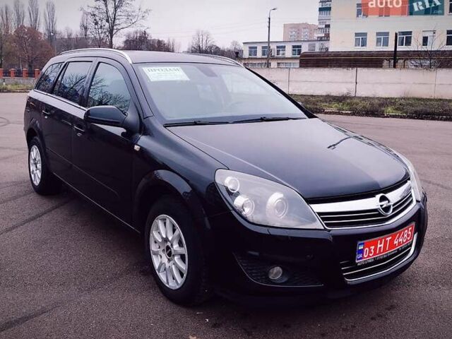 Черный Опель Астра, объемом двигателя 1.6 л и пробегом 172 тыс. км за 5350 $, фото 2 на Automoto.ua
