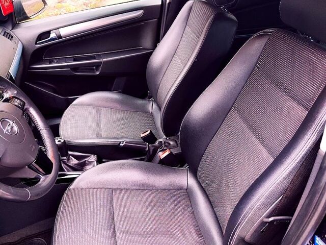 Чорний Опель Астра, об'ємом двигуна 1.6 л та пробігом 212 тис. км за 5750 $, фото 12 на Automoto.ua