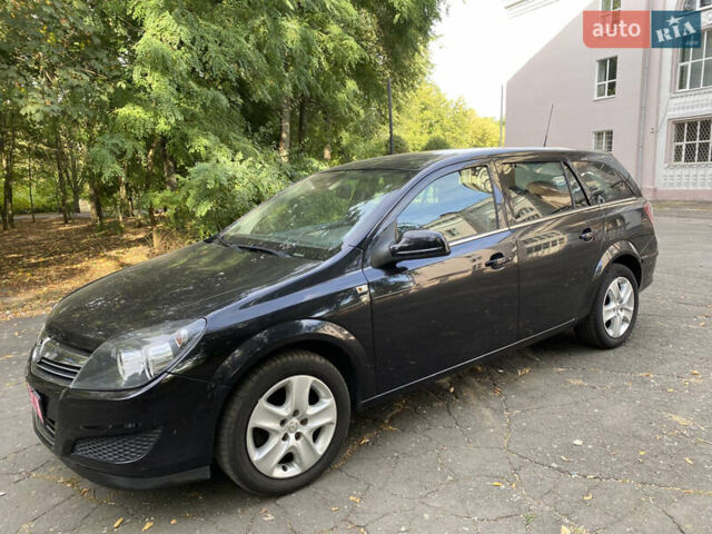 Черный Опель Астра, объемом двигателя 1.6 л и пробегом 200 тыс. км за 6400 $, фото 13 на Automoto.ua