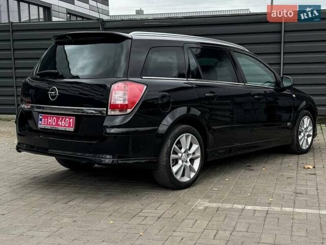 Черный Опель Астра, объемом двигателя 1.6 л и пробегом 152 тыс. км за 7200 $, фото 22 на Automoto.ua