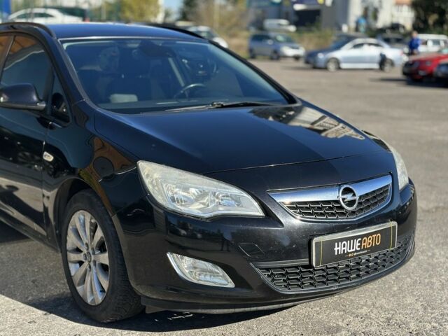 Опель Астра 2010 в Львове на Automoto.ua Черный Опель Астра, объемом двигателя 1.4 л и пробегом 250 тыс. км за 6200 $, фото 3 на Automoto.ua