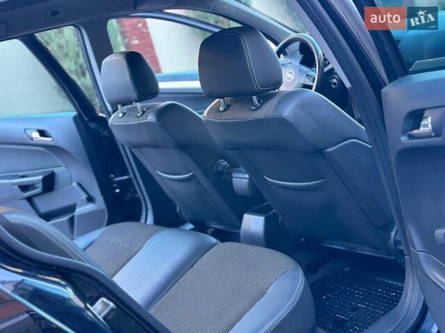 Черный Опель Астра, объемом двигателя 1.91 л и пробегом 310 тыс. км за 5700 $, фото 35 на Automoto.ua