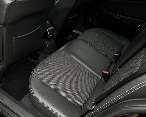 Черный Опель Астра, объемом двигателя 1.6 л и пробегом 152 тыс. км за 7200 $, фото 59 на Automoto.ua