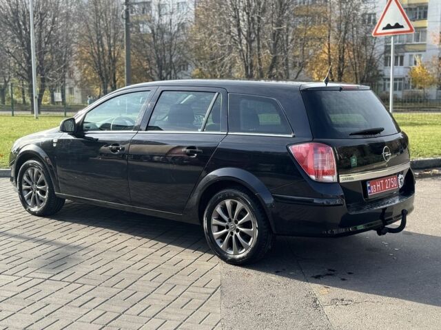 Чорний Опель Астра, об'ємом двигуна 1.6 л та пробігом 219 тис. км за 5500 $, фото 1 на Automoto.ua