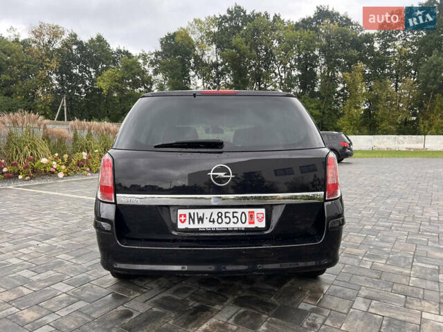 Чорний Опель Астра, об'ємом двигуна 1.6 л та пробігом 255 тис. км за 5550 $, фото 4 на Automoto.ua