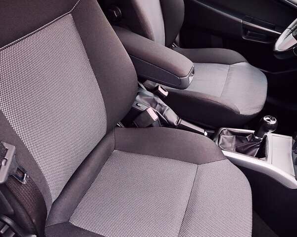 Черный Опель Астра, объемом двигателя 1.6 л и пробегом 237 тыс. км за 5350 $, фото 32 на Automoto.ua