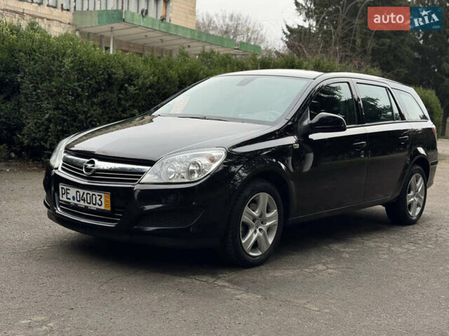 Черный Опель Астра, объемом двигателя 1.6 л и пробегом 228 тыс. км за 5750 $, фото 10 на Automoto.ua