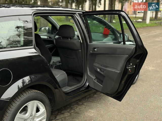 Черный Опель Астра, объемом двигателя 1.6 л и пробегом 228 тыс. км за 5750 $, фото 19 на Automoto.ua