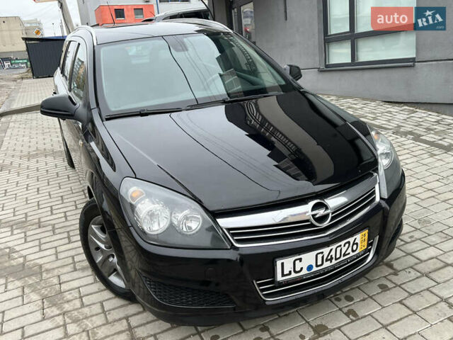 Черный Опель Астра, объемом двигателя 1.7 л и пробегом 264 тыс. км за 5799 $, фото 32 на Automoto.ua