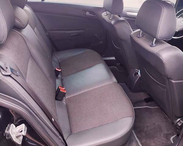 Черный Опель Астра, объемом двигателя 1.6 л и пробегом 172 тыс. км за 5350 $, фото 31 на Automoto.ua