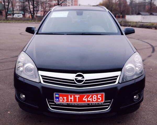 Черный Опель Астра, объемом двигателя 1.6 л и пробегом 172 тыс. км за 5350 $, фото 1 на Automoto.ua