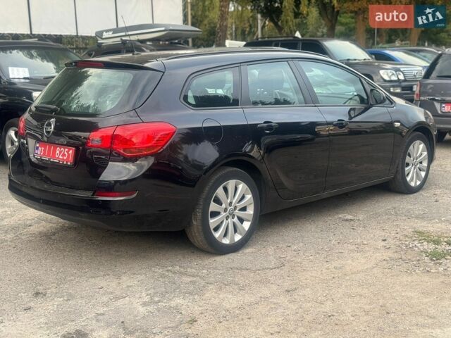 Черный Опель Астра, объемом двигателя 1.6 л и пробегом 177 тыс. км за 7750 $, фото 5 на Automoto.ua