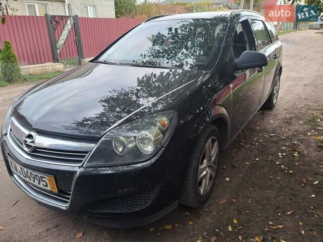 Черный Опель Астра, объемом двигателя 1.6 л и пробегом 209 тыс. км за 5100 $, фото 6 на Automoto.ua