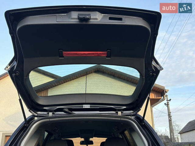 Черный Опель Астра, объемом двигателя 1.6 л и пробегом 252 тыс. км за 6400 $, фото 47 на Automoto.ua