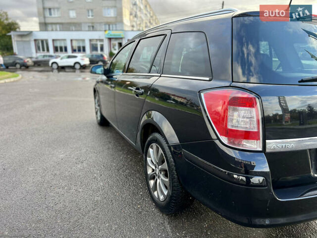 Опель Астра 2010 в Дубно на Automoto.ua Черный Опель Астра, объемом двигателя 1.6 л и пробегом 218 тыс. км за 5700 $, фото 22 на Automoto.ua