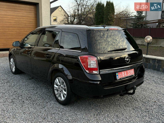 Черный Опель Астра, объемом двигателя 1.6 л и пробегом 252 тыс. км за 6400 $, фото 14 на Automoto.ua